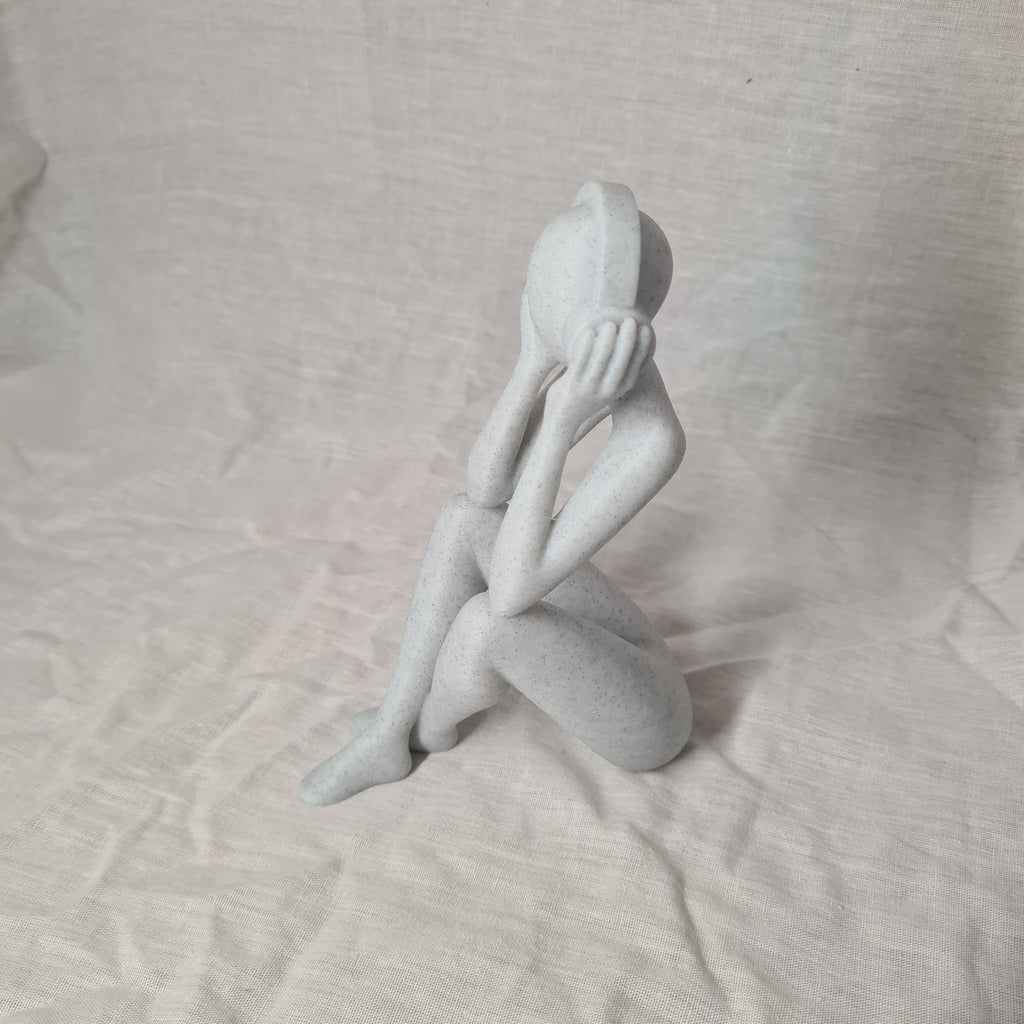 🎧 Musikhörende Steinskulptur – moderne 3D-Deko