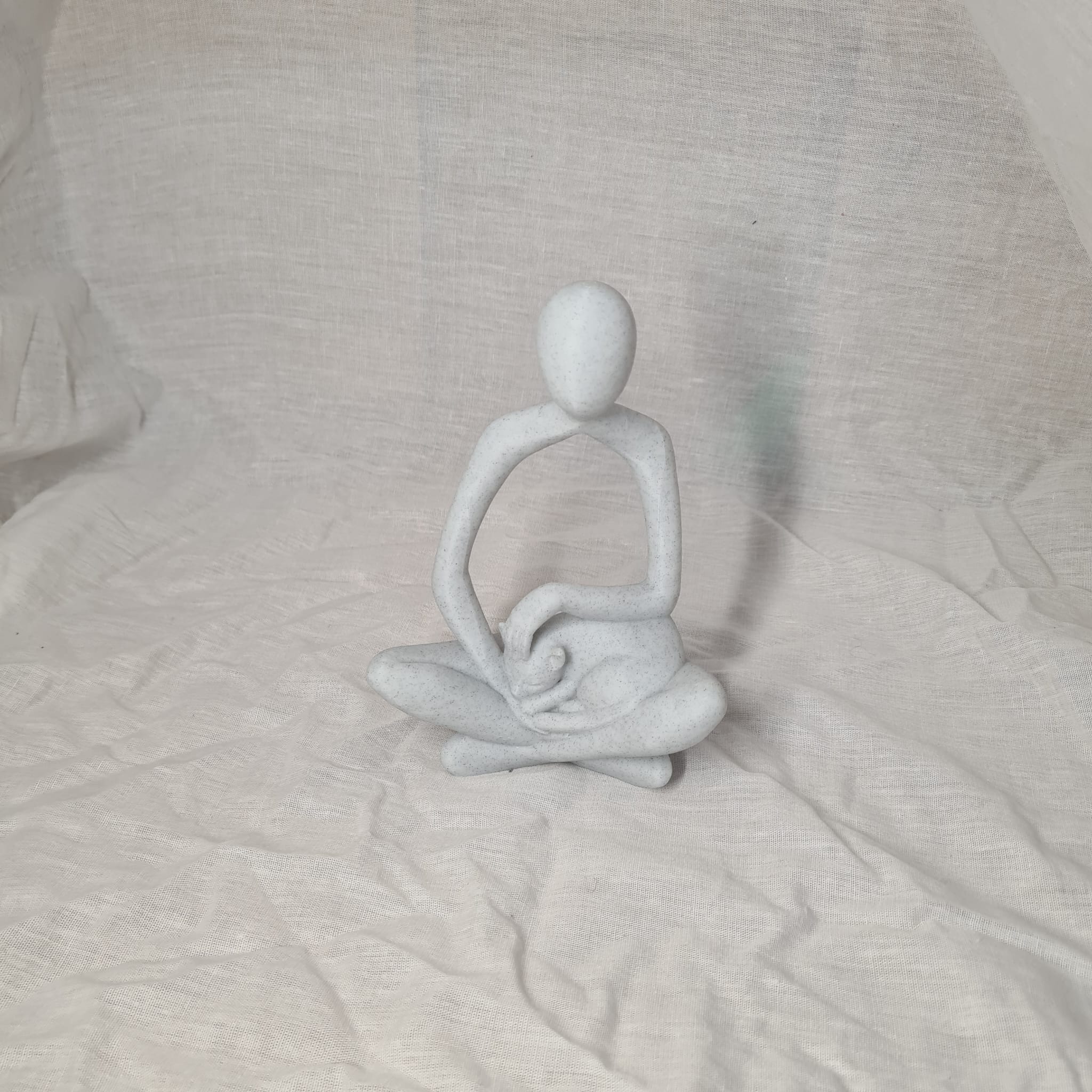 🧘🐱 Meditations-Skulptur mit Katze